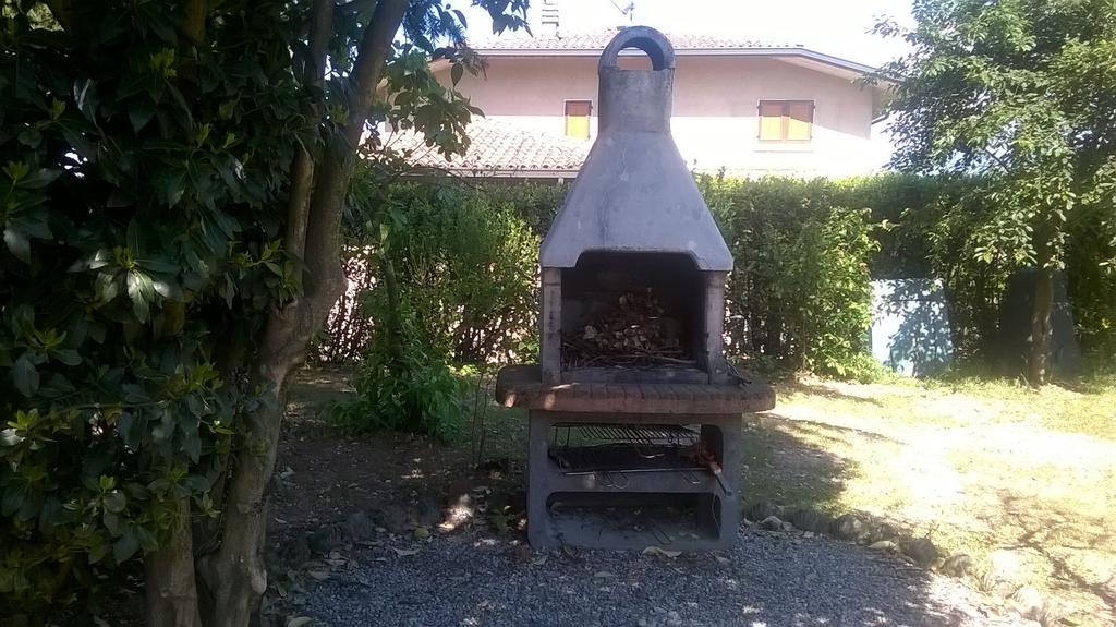 B&B Il Glicine Bedizzole Buitenkant foto